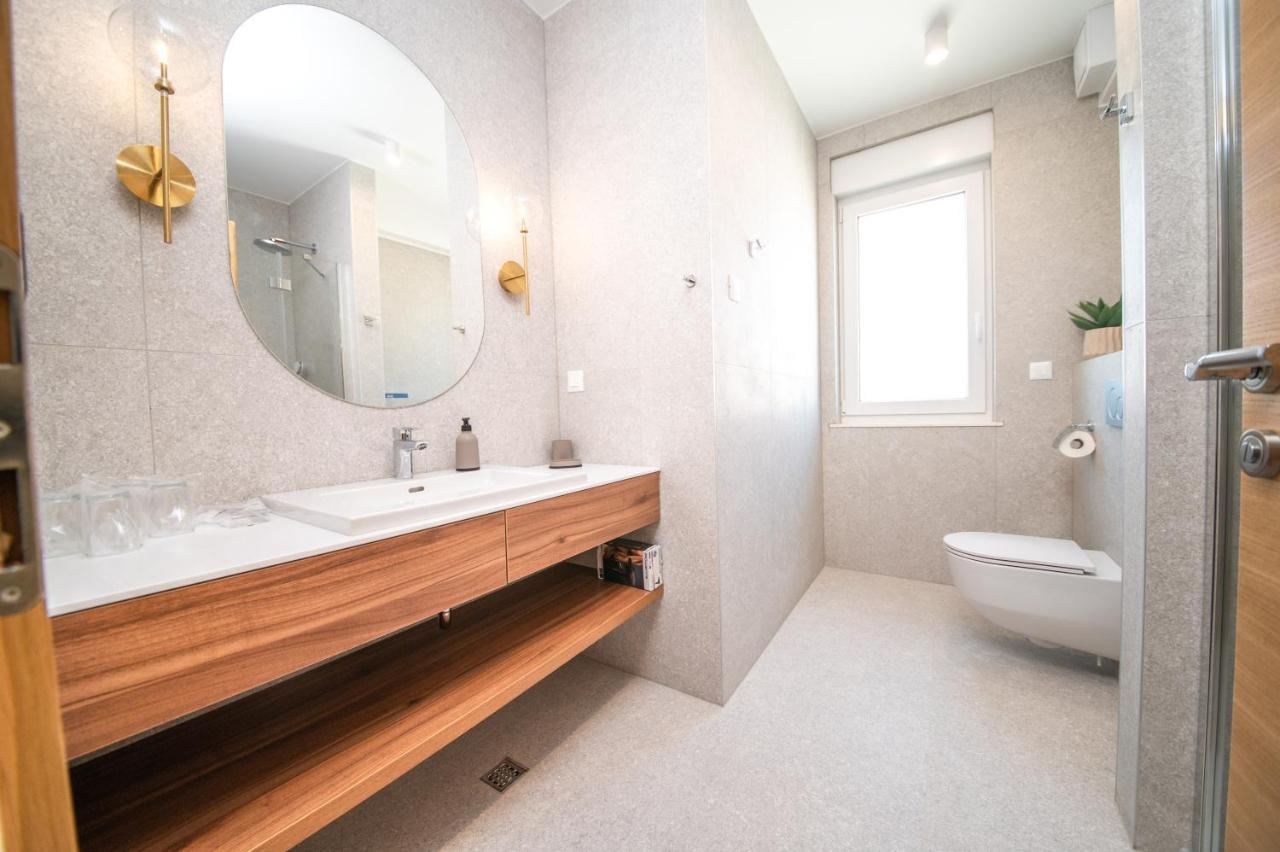 Vrsi Seaside Heights Apartments Ngoại thất bức ảnh