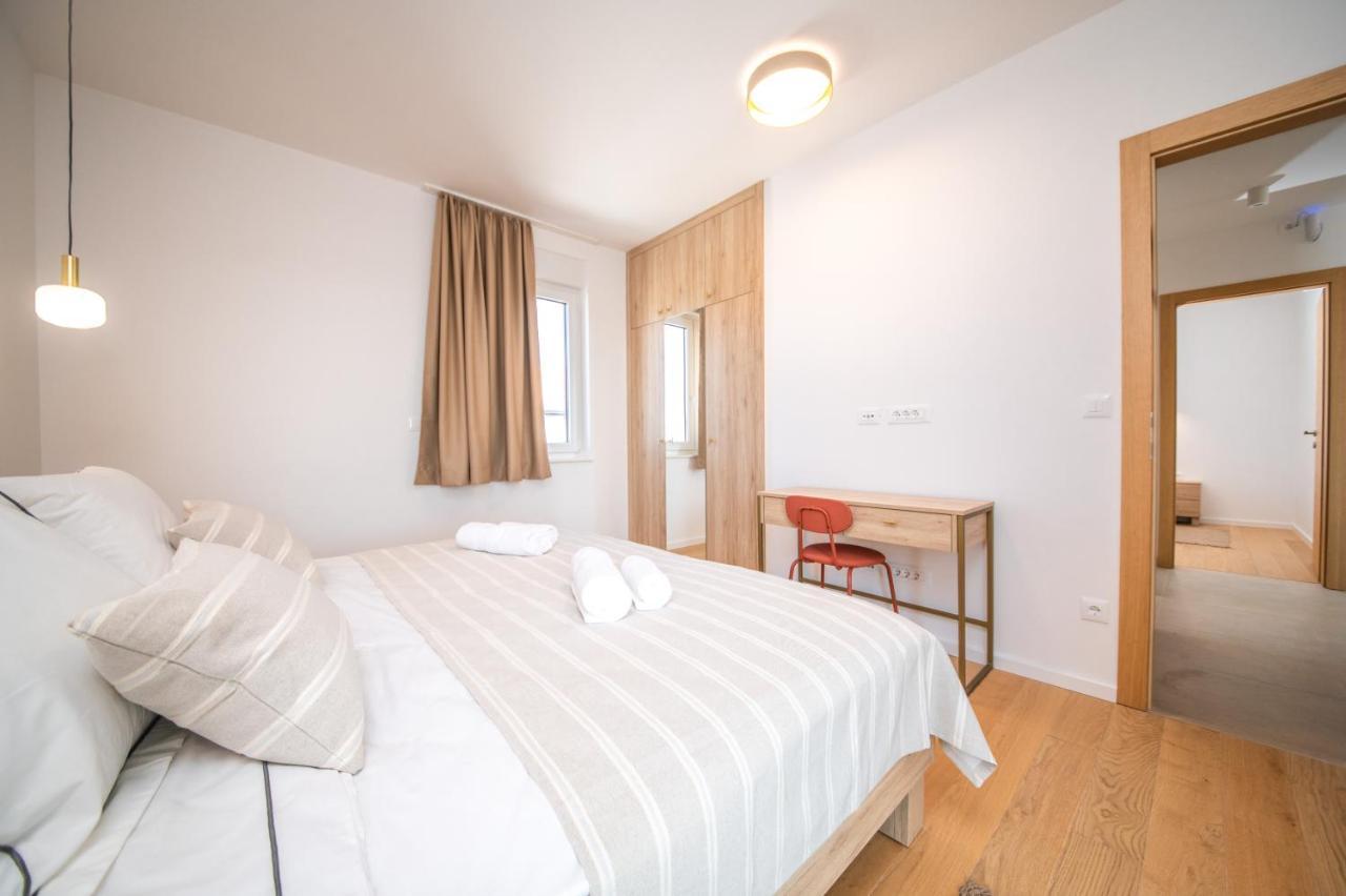 Vrsi Seaside Heights Apartments Ngoại thất bức ảnh