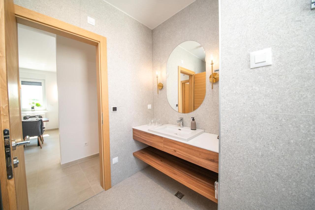 Vrsi Seaside Heights Apartments Ngoại thất bức ảnh