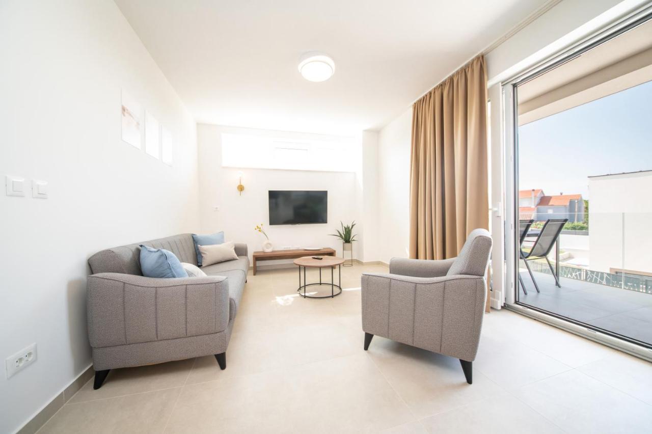 Vrsi Seaside Heights Apartments Ngoại thất bức ảnh